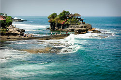 Mengintip Desa Adat Bali